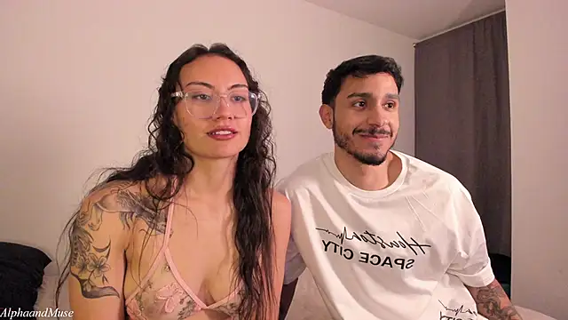 alphaandmuse online show from February 26, 2:10 am