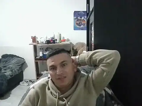 Snapshot of RoloCasado1 chatting on February 28, 3:07 am RoloCasado1 online show from February 28, 3:07 am