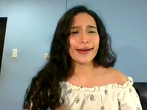 scarlettscottx  online show from March 31, 2:24 am