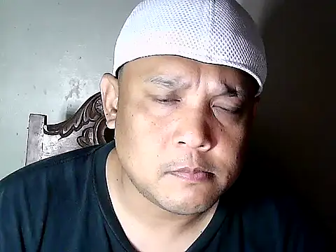 Snapshot of victoriacock69 chatting on February 25, 12:09 am victoriacock69 online show from February 25, 12:09 am