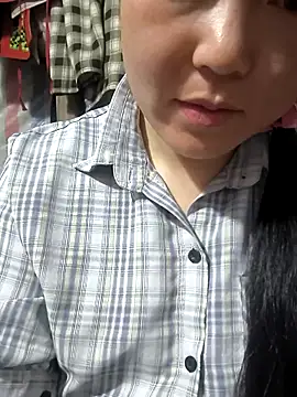 MayEva ly online show from March 15, 2:06 am