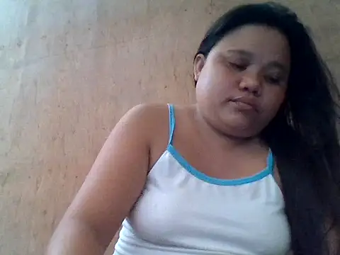 sweetlyn31 online show from May 6, 5:25 am