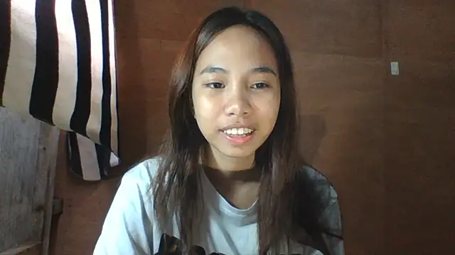 Snapshot of JackyPetite27 chatting on February 22, 2:02 am JackyPetite27 online show from February 22, 2:02 am