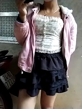 ngocbao11 online show from March 9, 9:35 am