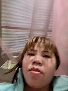 Snapshot of nide_xiaogou_x chatting on February 20, 1:35 am nide xiaogou x online show from February 20, 1:35 am