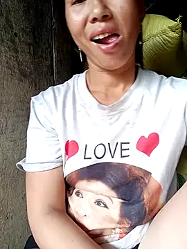 jangcute11 online show from July 18, 4:16 am