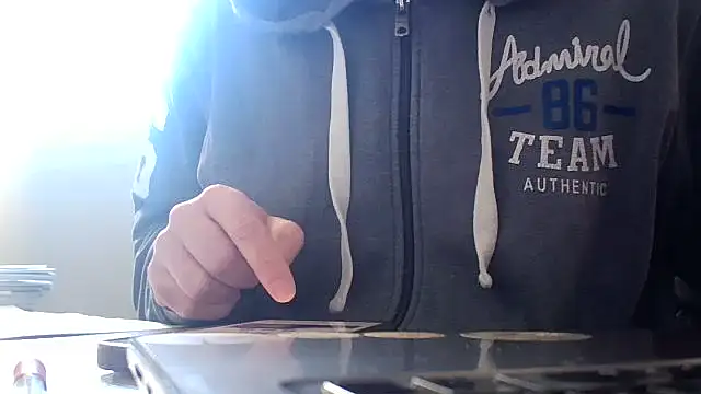 Snapshot of truble78 chatting on March 9, 10:08 am truble78 online show from March 9, 10:08 am