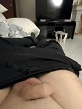 Snapshot of truble78 chatting on March 22, 10:24 pm truble78 online show from March 22, 10:24 pm