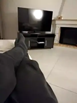 Snapshot of truble78 chatting on April 2, 8:06 pm truble78 online show from April 2, 8:06 pm