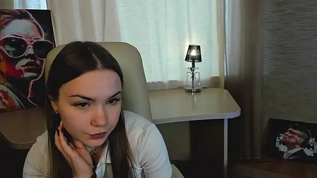 Snapshot of SeanKerne chatting on February 21, 9:43 am SeanKerne online show from February 21, 9:43 am