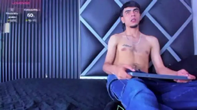 Endrick-23 online show from April 18, 4:49 am