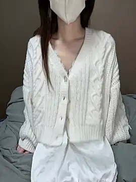 kana chan online show from February 20, 4:18 pm