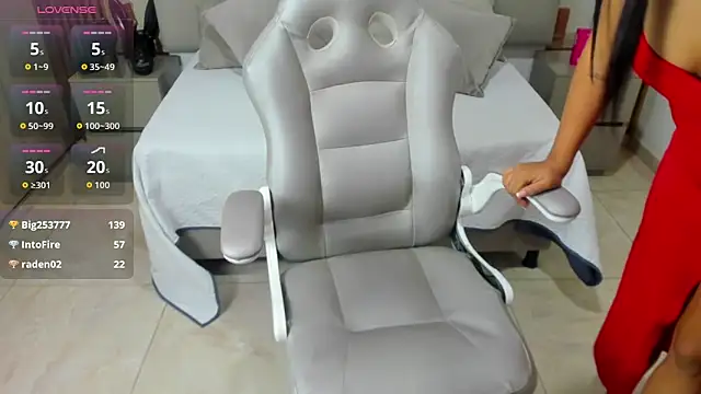 Snapshot of Surah_bashar chatting on February 21, 12:22 am Surah bashar online show from February 21, 12:22 am