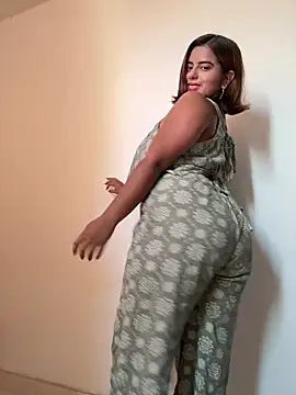 Snapshot of Lilithgomez_ chatting on March 14, 5:51 pm Lilithgomez online show from March 14, 5:51 pm