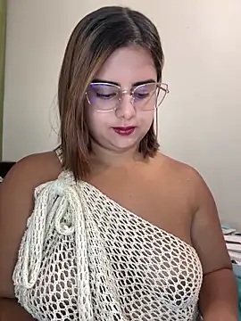 Snapshot of Lilithgomez_ chatting on March 31, 3:08 am Lilithgomez online show from March 31, 3:08 am
