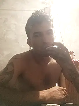 Snapshot of axel69consentido chatting on February 22, 2:02 am axel69consentido online show from February 22, 2:02 am