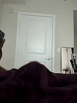 makeherfeelg online show from April 14, 12:44 pm