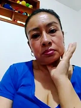 Samanta gonzales online show from February 27, 2:22 am