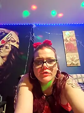 Sexymilf6992 online show from March 29, 7:08 am