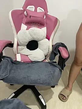 Lucky girl 4 online show from June 10, 2:56 am