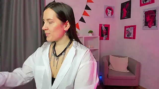 Snapshot of asti_bubbles chatting on February 23, 1:36 am asti bubbles online show from February 23, 1:36 am