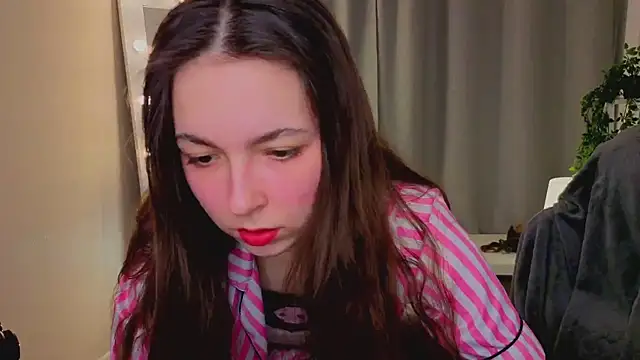 BellaThery online show from March 5, 5:14 am