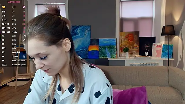 Snapshot of CleopatraHabibi chatting on July 6, 7:27 am CleopatraHabibi online show from July 6, 7:27 am