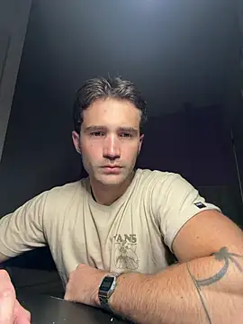 dimitri25987 online show from June 10, 8:24 am
