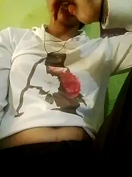 wifedesi7050 online show from April 1, 8:04 am