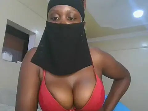 Snapshot of sweetchocolatey-puss chatting on February 26, 5:17 am sweetchocolatey-puss online show from February 26, 5:17 am