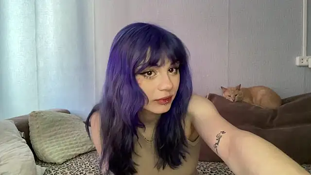 Emmibrilson online show from March 8, 6:17 am