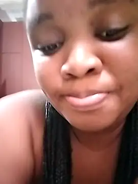 Snapshot of pie079 chatting on February 20, 1:44 pm pie079 online show from February 20, 1:44 pm