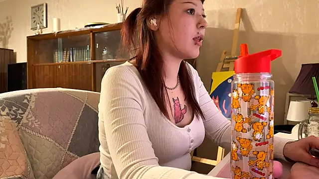 GraciaWirght online show from February 26, 8:30 pm