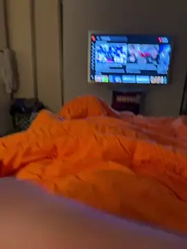 Snapshot of foudesexe23 chatting on February 22, 9:35 pm foudesexe23 online show from February 22, 9:35 pm