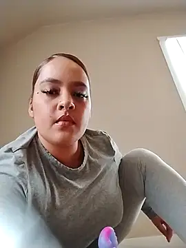 sweetandspicyyy online show from February 20, 3:34 pm