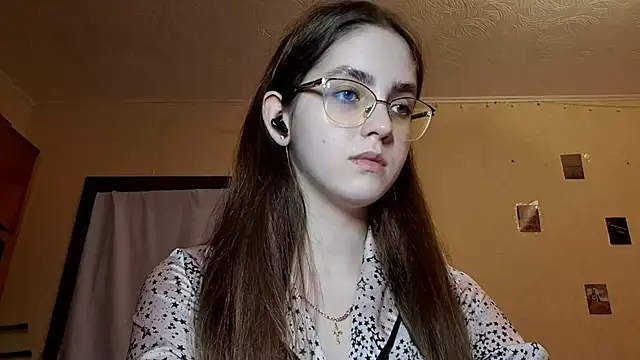 Snapshot of Katelemon chatting on March 17, 10:40 am Katelemon online show from March 17, 10:40 am