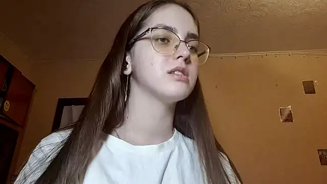 Snapshot of Katelemon chatting on March 19, 2:54 pm Katelemon online show from March 19, 2:54 pm