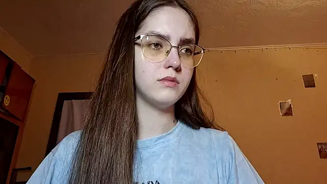 Snapshot of Katelemon chatting on March 22, 2:31 pm Katelemon online show from March 22, 2:31 pm