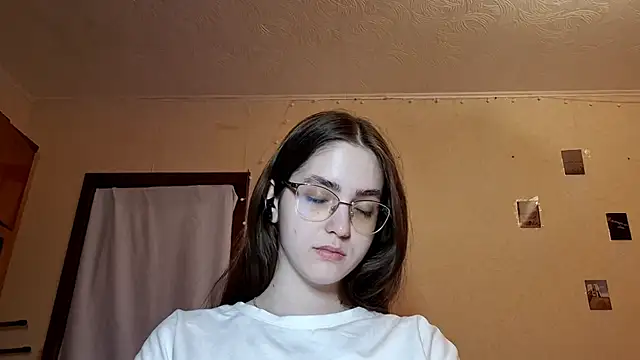 Snapshot of Katelemon chatting on March 24, 6:51 am Katelemon online show from March 24, 6:51 am