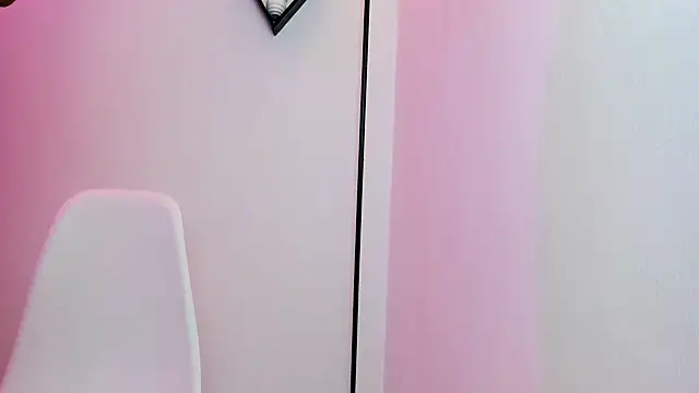 Snapshot of baby_celeste chatting on March 26, 2:17 am baby celeste online show from March 26, 2:17 am