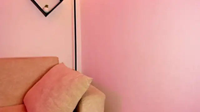 Snapshot of baby_celeste chatting on April 16, 2:12 am baby celeste online show from April 16, 2:12 am