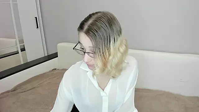 Silva-Tailll online show from February 26, 6:07 pm