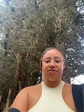 Eyssha online show from March 24, 12:10 pm