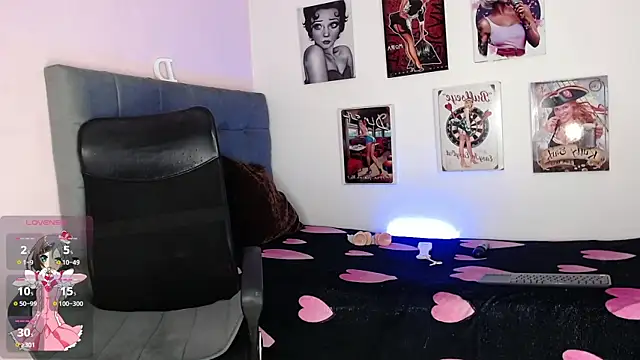 Lana C online show from April 16, 10:45 pm