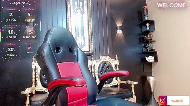 Snapshot of kloee_bunny chatting on February 27, 7:14 pm kloee bunny online show from February 27, 7:14 pm