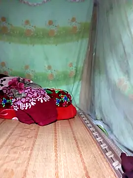 Snapshot of Big-all012 chatting on April 9, 1:27 pm Big-all012 online show from April 9, 1:27 pm