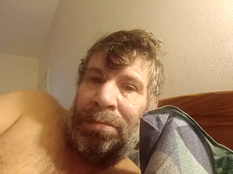 Snapshot of stud2512 chatting on February 23, 7:17 am stud2512 online show from February 23, 7:17 am