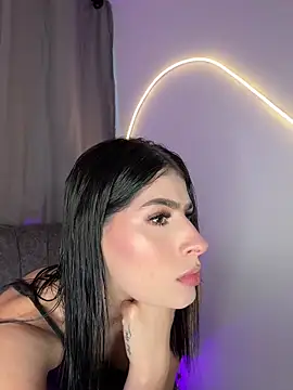 Snapshot of Dasha_Be chatting on February 27, 10:32 pm Dasha Be online show from February 27, 10:32 pm