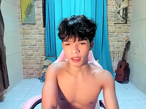 Snapshot of Nick_cummer12 chatting on July 15, 4:34 pm Nick cummer12 online show from July 15, 4:34 pm
