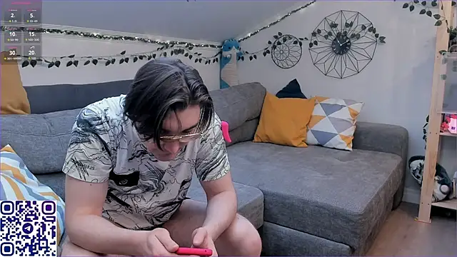 EliteEross online show from April 9, 2:00 pm